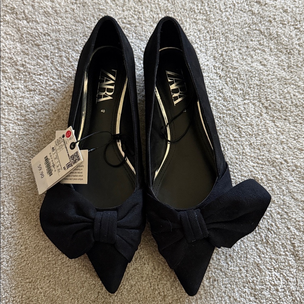 Zara Black Suede Bow Flats - Size 40 (US 9-9.5)- Genuine Suede